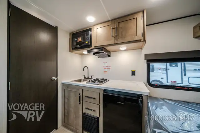 2026 Keystone Springdale 1200BT in Travel Trailers & Campers in Kelowna - Image 8