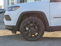 This Jeep Compass has a strong Intercooled Turbo Regular Unleaded I-4 2.0 L/122 engine powering this... (image 8)