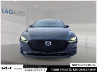 2019 Mazda Mazda3 GT Premium Ready for anything, from the streets of Calgary to the highways of Albe... (image 6)