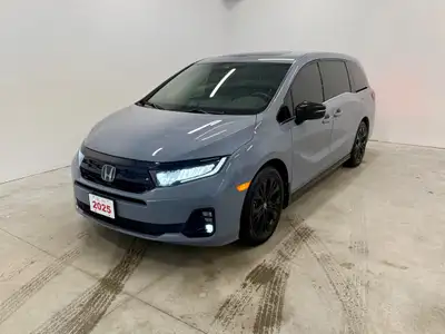 ... Engine: V6 Cylinder Engine 3.5L L/100Km City: 12.2 L/100Km Hwy: 8.5 Safety Equipment ABS And Dri...