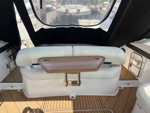 2016 Cobalt Boats A40 in Powerboats & Motorboats in Saskatoon - Image 5