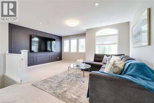 56 SMITH'S CREEK Drive New Hamburg, Ontario in Houses for Sale in Kitchener / Waterloo - Image 21