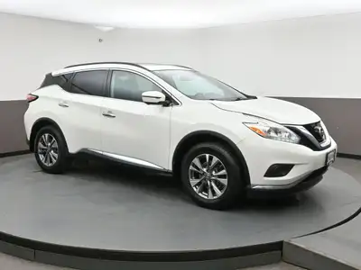 Just Traded! Low Mileage! 2017 Murano SV! Equipped with Panoramic Roof, Heated Seats, Heated Steerin...