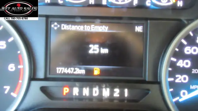 2020 Ford F-250 CREW CAB FLAT DECK in Heavy Trucks in Vancouver - Image 14