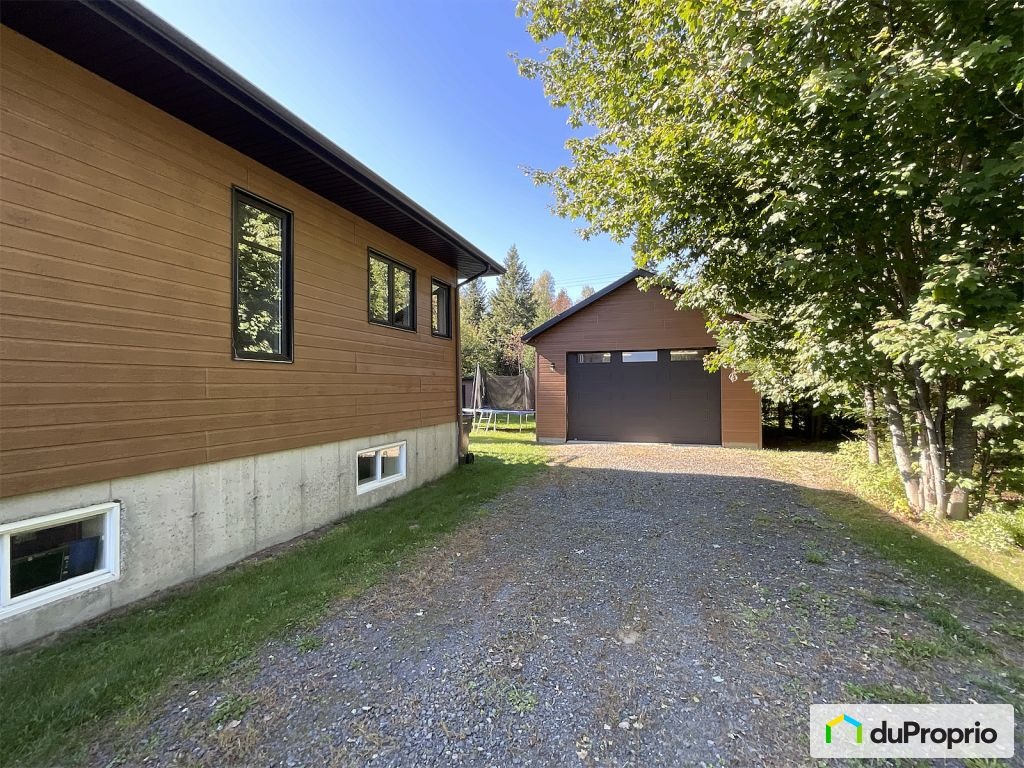 $590,000 - Bungalow for sale in St-Boniface — photo 3