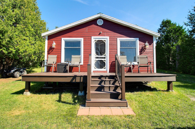 Chalet à vendre au 51 Ch. du Lac-Bolduc N., Adstock dans Maisons à vendre  à Thetford Mines