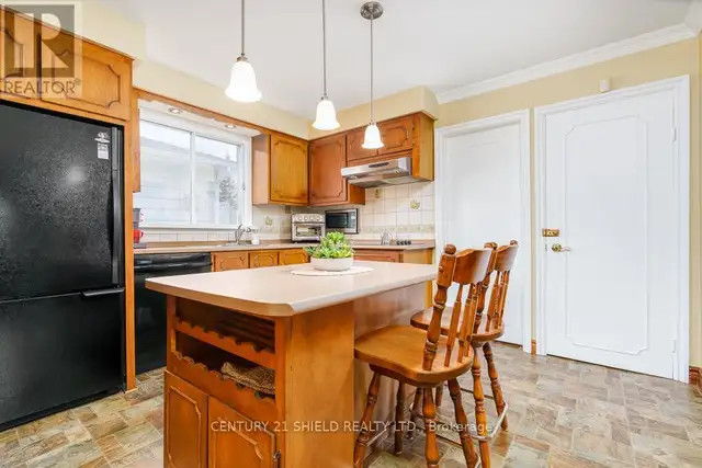 100 14TH STREET W Cornwall, Ontario in Houses for Sale in Cornwall - Image 9