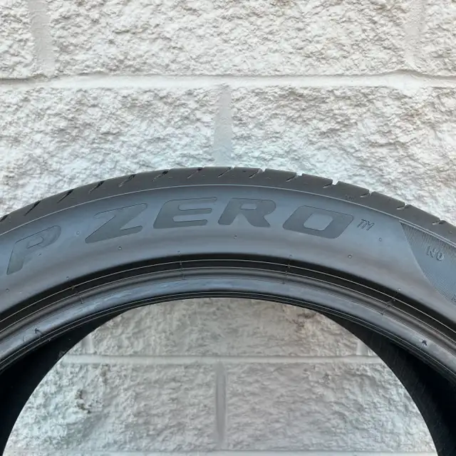 (85%) 2x 285/40ZR21 & 2x 315/35ZR21 Pirelli Summers in Tires & Rims in City of Toronto - Image 6