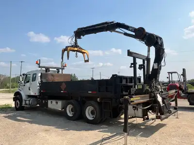 2006 Freightliner M2 with Hiab 144 CLX with wireless and wired remote control. 2016 Kinshofer rotato...