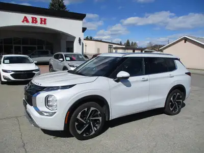Drive in comfort, style, and confidence with this 2023 Mitsubishi Outlander GT S-AWC, a fully loaded...