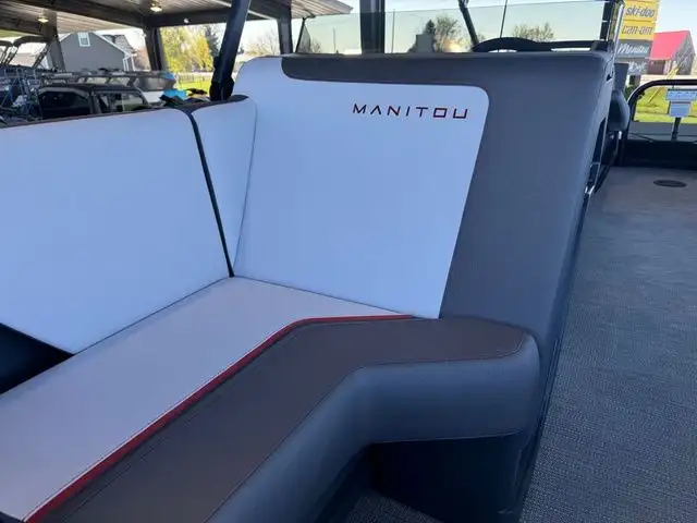 2025 Manitou Cruise 22 Max Bench Twin Tube WITH A ROTAX 150 in Powerboats & Motorboats in Norfolk County - Image 12