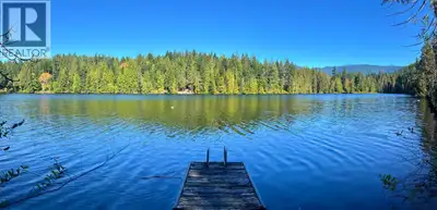 Properties of this caliber on coveted Hotel Lake rarely, if ever, come to market. For the first time...
