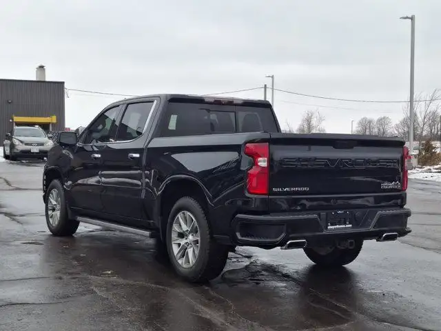 2021 Chevrolet Silverado 1500 High Country | Leather | Nav in Cars & Trucks in Guelph - Image 4