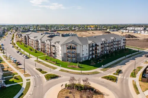 Enjoy affordable luxury living, at the all-new community of Timber Pointe Apartments. Located in the...