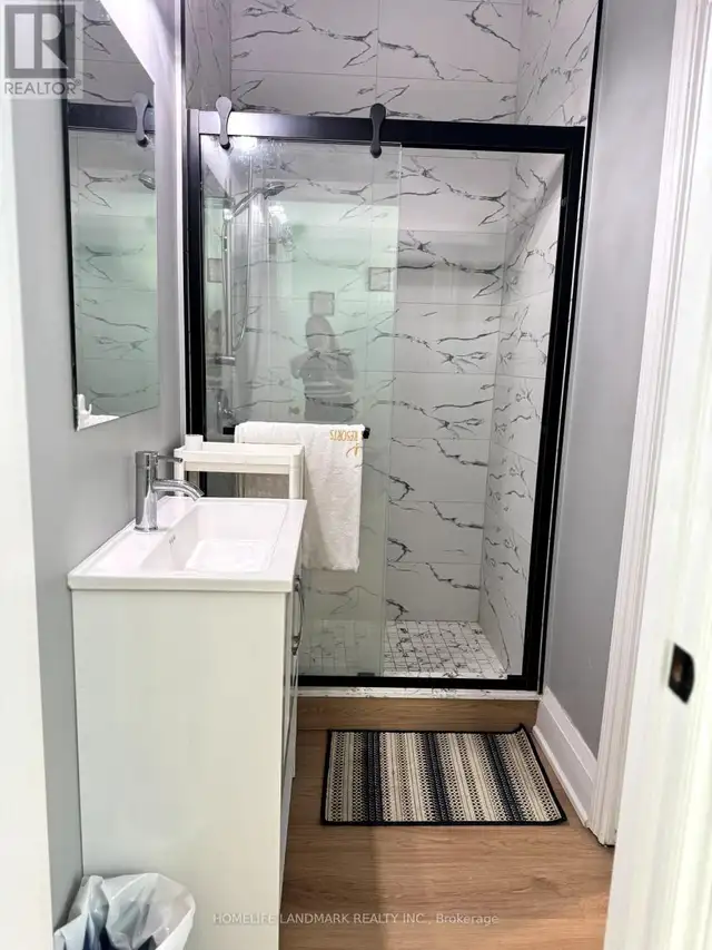 UNIT 3 - 33 LUZON AVENUE Markham (Box Grove), Ontario in Long Term Rentals in Markham / York Region - Image 9