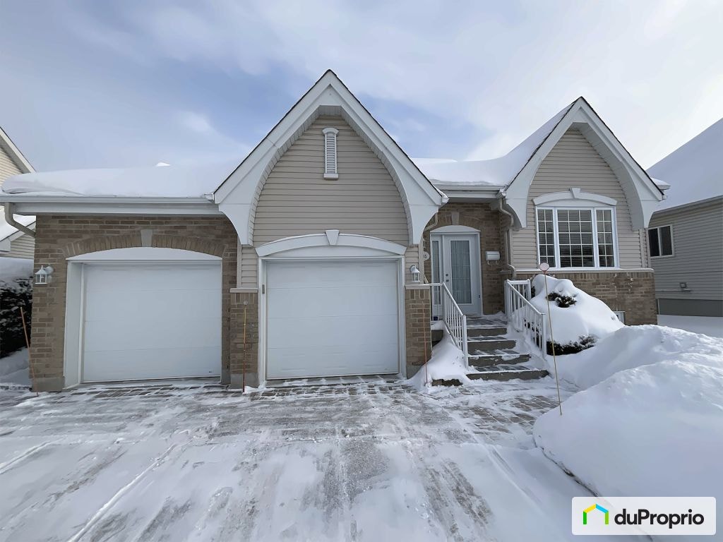 $690,000 - Bungalow for sale in Mirabel (Domaine-Vert Nord) — photo 1