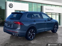 Imagine effortless journeys and unparalleled comfort in this immaculate 2024 Volkswagen Tiguan Highl... (image 4)