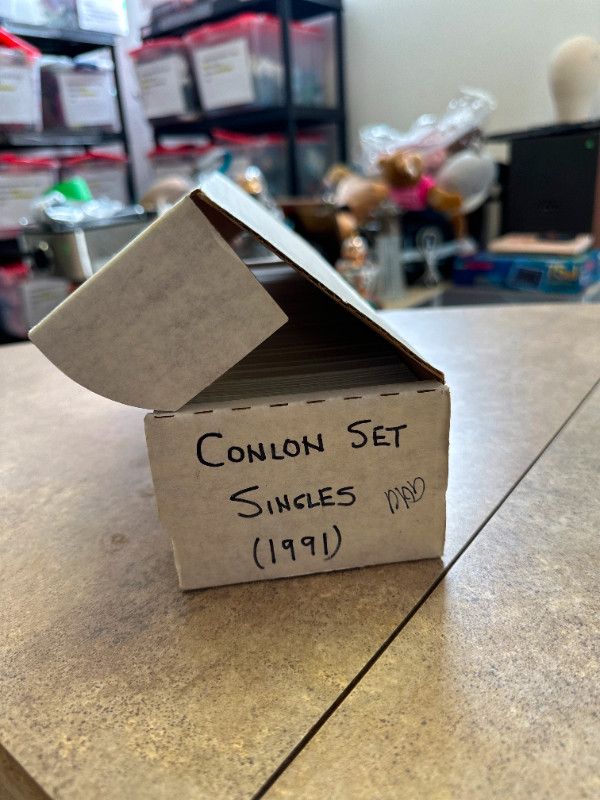 Vintage CONLON SET SINGLES (1991) - Collectors in Arts & Collectibles in Thunder Bay - Image 2