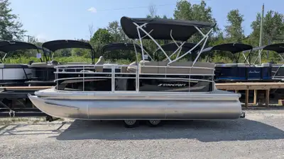 Marsh's Marina 2025 Starcraft LX 18 R Fish is being phased out and moved to the Vista line as a Smok...