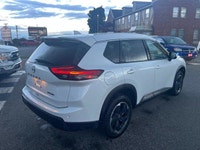 Come visit our London Honda team, you can find us at 560 Wharncliffe Rd S, London, ON, N6J 2N4, or c... (image 3)