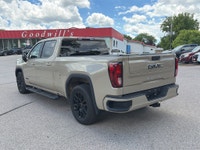 HEATED SEATS, BACK UP CAMERA, REMOTE START, HEATED STEERING WHEEL & KEEP LANE ASSIST! APPLY ONLINE F... (image 6)