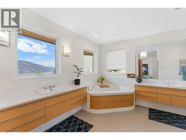 328 Lochview Road Kelowna, British Columbia in Houses for Sale in Penticton - Image 40