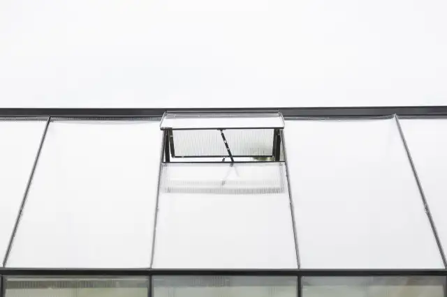 NEW 16.5 FT X 8.35 FT POLYCARBONATE GREENHOUSE GH1686 in Other in Red Deer - Image 11
