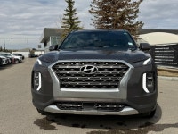 The 2020 Palisade Ultimate is designed for families seeking maximum utility without sacrificing styl... (image 3)