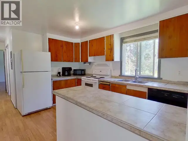 3994 CARAVELLE ROAD Quesnel, British Columbia in Houses for Sale in Quesnel - Image 6