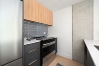 Apartment for rent appt logement locatif, 3.5, 3 1/2 1cc, 1 bedroom/chambre, Canal Lachine-Marché At... (image 8)