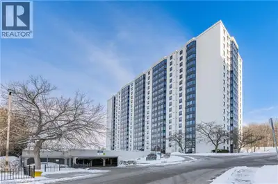 Spacious 2-bedroom, 1-bathroom condo available for lease in the desirable Doon neighbourhood of Kitc...