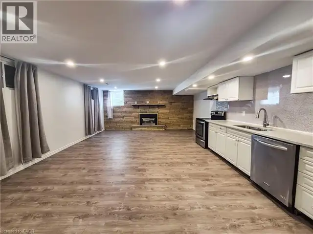 11 DUNCAIRN Avenue Kitchener, Ontario in Houses for Sale in Kitchener / Waterloo - Image 30
