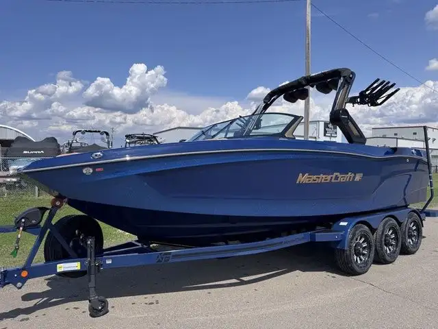 2025 Mastercraft XT24 in Powerboats & Motorboats in St. Albert - Image 3