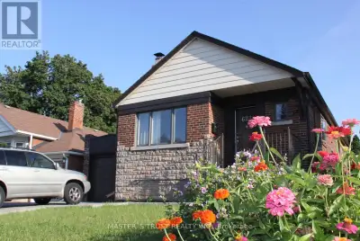 3+2 BEDROOMs on O'Connor Dr., single detached bungalow in East York near Coxwell Ave., 2 kitchens, 2...