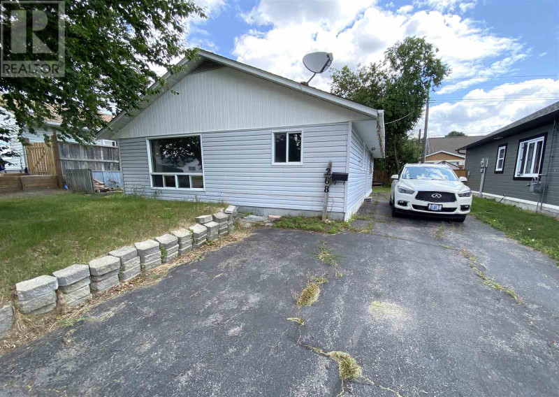 268 Mississauga AVE Elliot Lake, Ontario Houses for Sale Sudbury