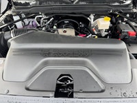 This 2026 RAM 3500 TRADESMAN CREW CAB 4X4 has the following options Cloth 40/20/40 Bench Seat, 12.0... (image 7)