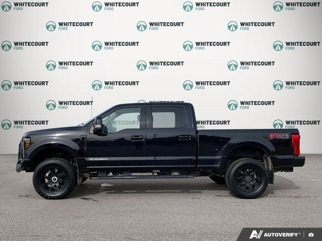 2019 Ford Super Duty F-350 SRW LARIAT 4WD Crew Cab in Cars & Trucks in Edmonton - Image 3
