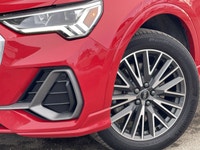 This 2022 Audi Q3 is a great vehicle with lots of features! Heated seats, low km's, large sunroof, d... (image 1)