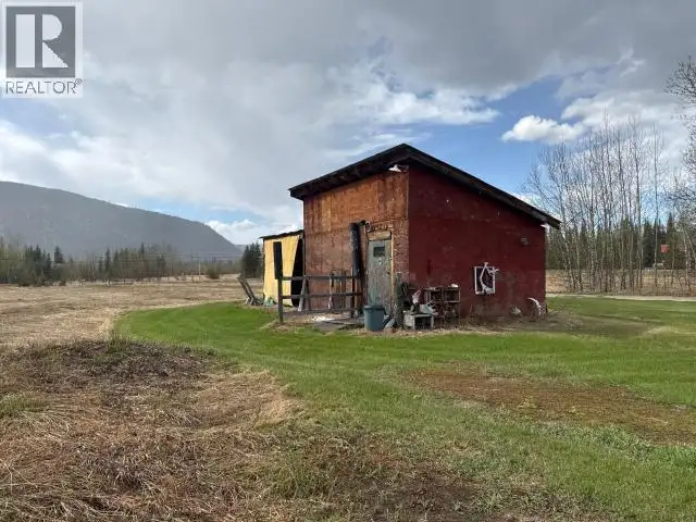 12 FIREWEED ROAD Dawson City, Yukon in Houses for Sale in Whitehorse - Image 25