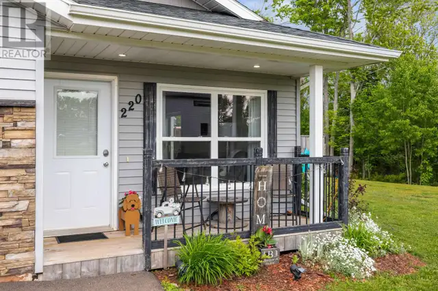 220 Hollis Avenue Stratford, Prince Edward Island62863316670210123
