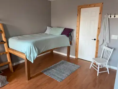 Large room with private 3 piece bath for rent in Orillia