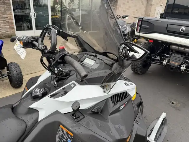 2026 SKI DOO SKANDIC LE 600R E TEC 20 SILENT COBRA WT (FINANCING in Snowmobiles in Winnipeg - Image 7