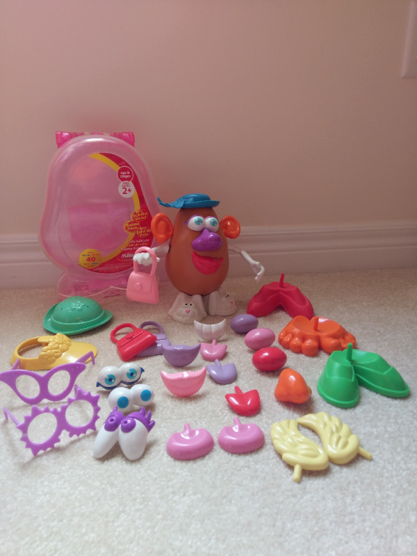 Ms Potato Head in Toys & Games in Markham / York Region