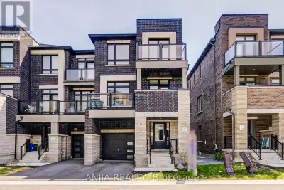 14 RILEY REED LANE Richmond Hill, Ontario