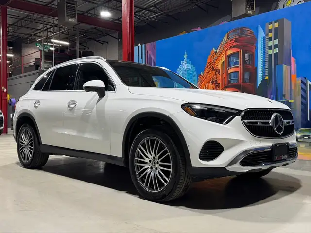 2024 Mercedes-Benz GLC GLC300 4MATIC PINNACLE HUD DRIVER ASSIST  in Cars & Trucks in Mississauga / Peel Region - Image 2