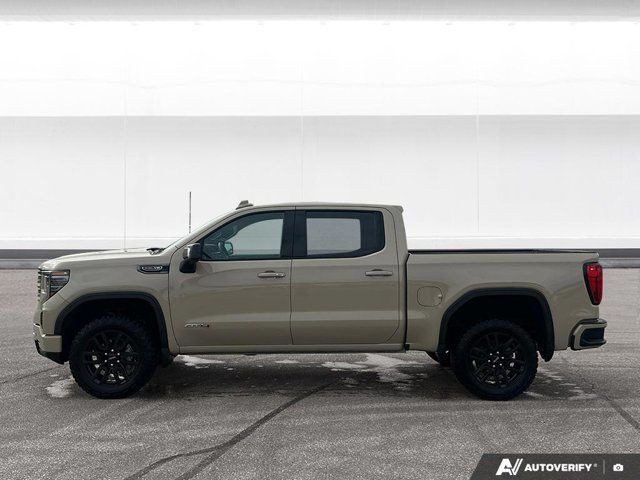 2022 GMC Sierra 1500 AT4 6.2L Crew Cab | Heated And Vented in Cars & Trucks in Winnipeg - Image 2