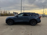 2026 Ford Explorer AMVIC Licensed Engine: V6 Cylinder Engine 3.0L L/100Km City: 13.4 L/100Km Hwy: 9.... (image 5)
