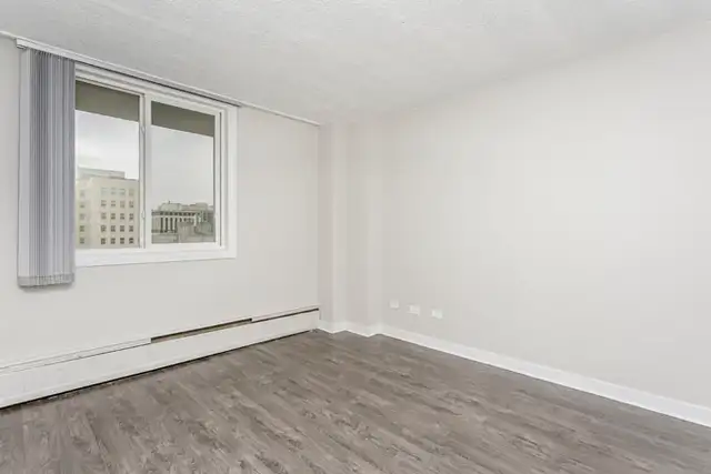 The Carlton Apartments Edmonton - 2 Bedroom Apartment for Rent E