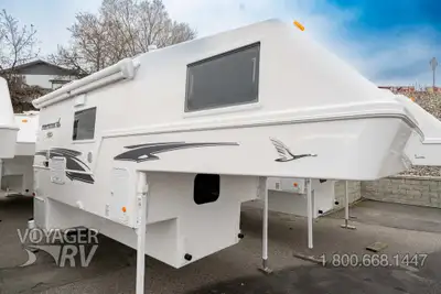 Located in Winfield, BC Call or Text 250-766-4607 Voyager RV Centre 1-800-668-1447 Black/Light Grey...