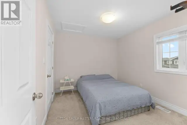 120 HAZLETT STREET Loyalist (Amherstview), Ontario in Houses for Sale in Kingston - Image 26